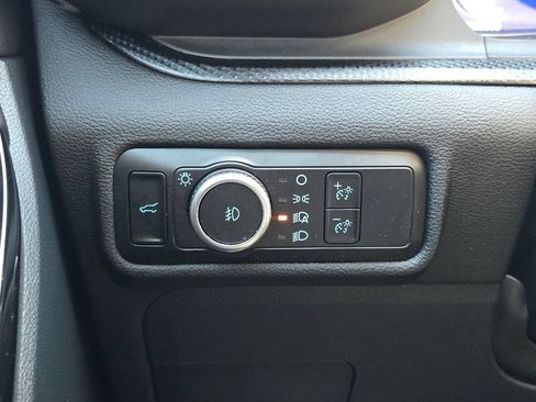 Used 2024 Ford Explorer ST w/ Equipment Group 401A AWD/4WD image 18