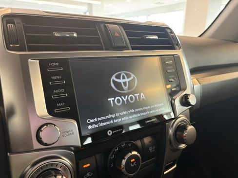 Used 2024 Toyota 4Runner SR5 Premium w/ Moonroof Package AWD/4WD image 19
