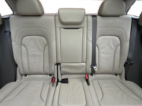 Used 2011 Audi Q5 2.0T Premium Plus image 16