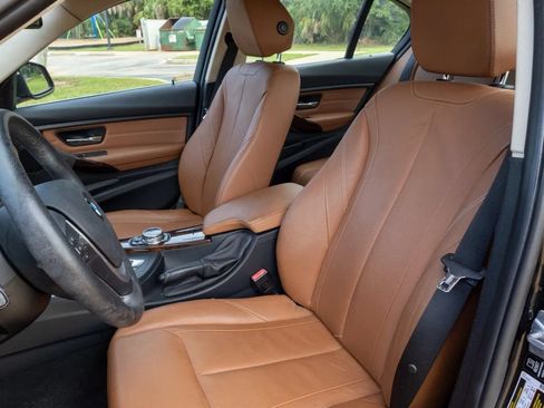 Used 2014 BMW 328i xDrive Sedan AWD/4WD image 4