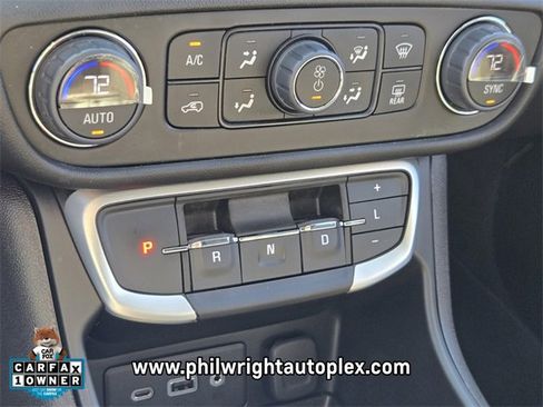 Used 2024 GMC Terrain SLE w/ Driver Convenience Package image 20