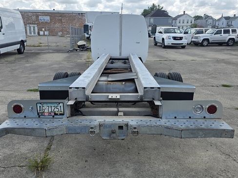 Used 2011 Ford E-450 and Econoline 450 Super Duty RWD image 5