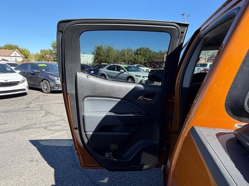 Used 2017 Chevrolet Colorado Z71 image 23