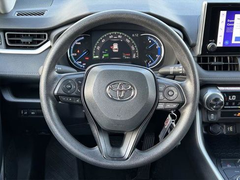 Certified 2025 Toyota RAV4 LE image 34