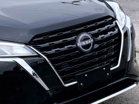 Used 2023 Nissan Kicks SV image 26