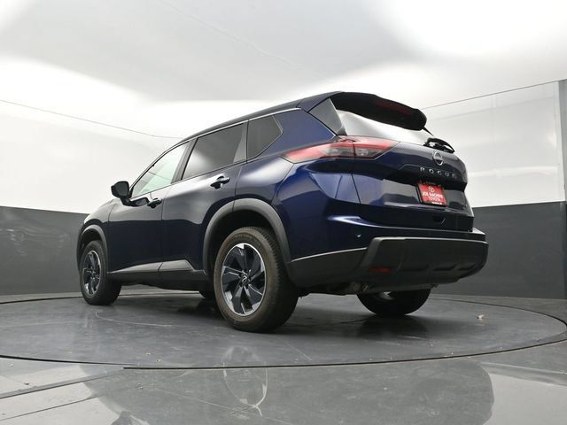 Used 2024 Nissan Rogue SV FWD image 35