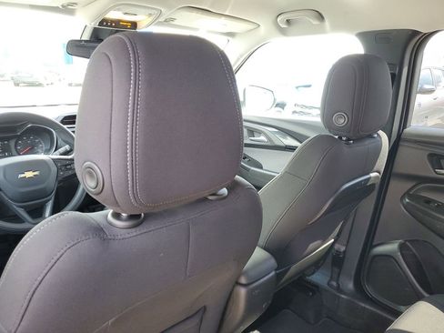 Used 2023 Chevrolet TrailBlazer LT FWD image 30