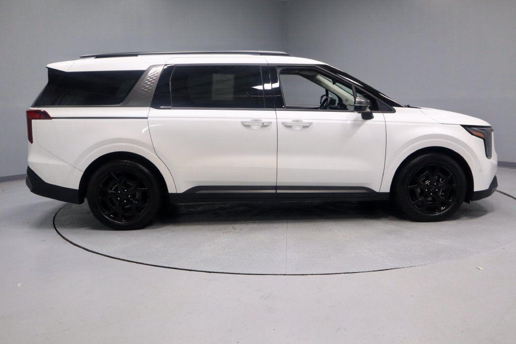 Used 2025 Kia Carnival SX Prestige FWD image 13