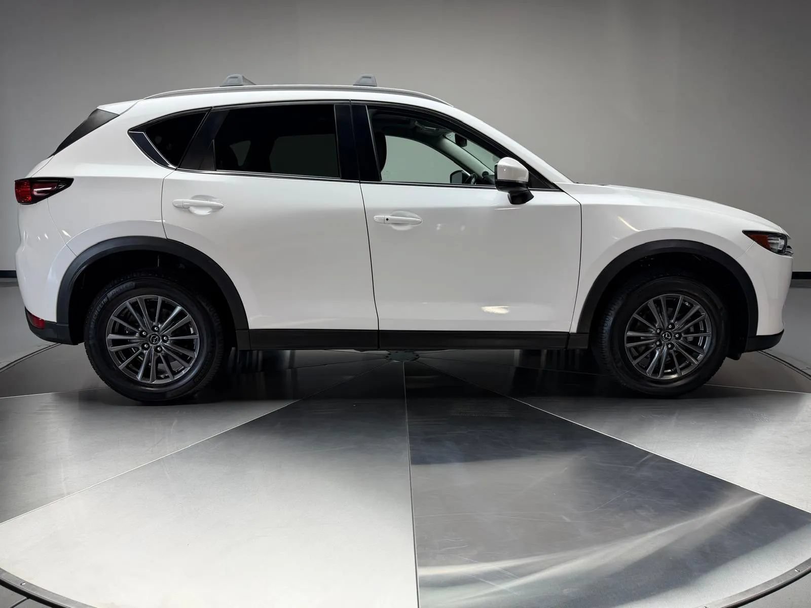 Used 2019 MAZDA CX-5 Touring AWD/4WD image 5