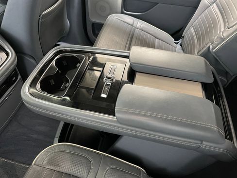 Used 2019 Lincoln Navigator Black Label image 48