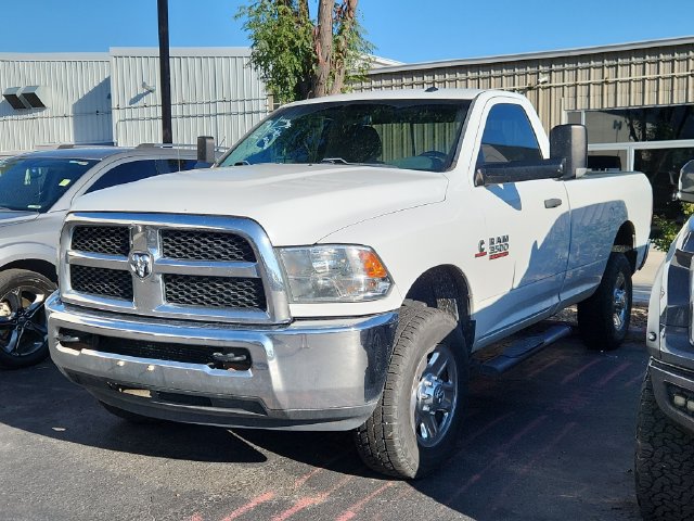 Used 2017 RAM 3500 Tradesman w/ Chrome Appearance Group AWD/4WD image 3