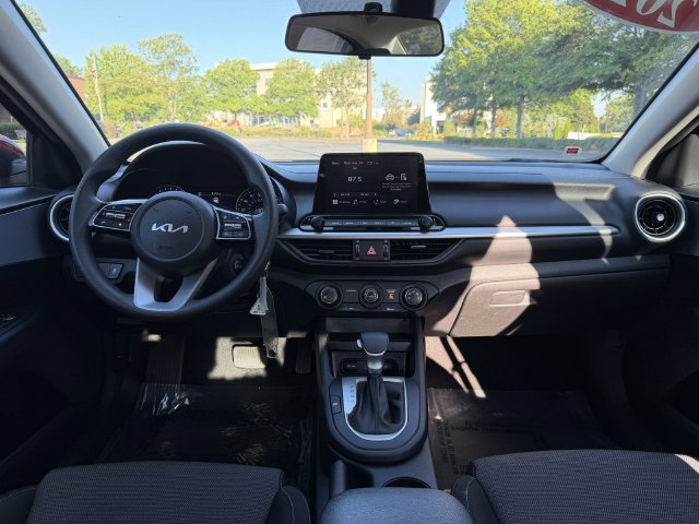 Certified 2024 Kia Forte LXS w/ LXS Technology Package FWD image 38