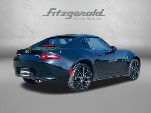 Used 2025 MAZDA MX-5 Miata RF Grand Touring RWD image 8