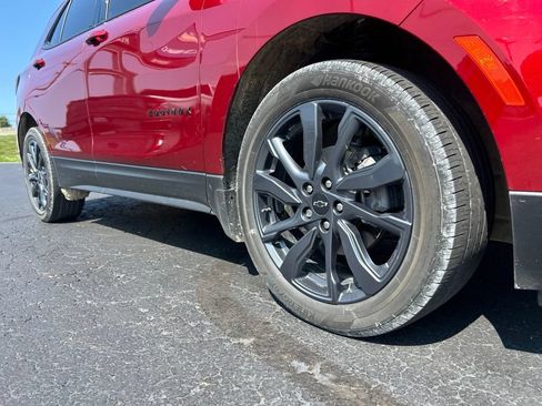 Used 2024 Chevrolet Equinox RS w/ RS Leather Package AWD/4WD image 11