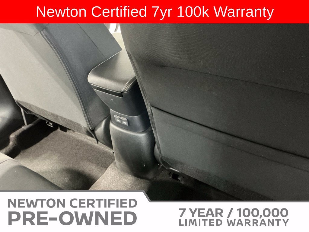 Used 2025 Nissan Versa S w/ Trunk Package FWD image 15