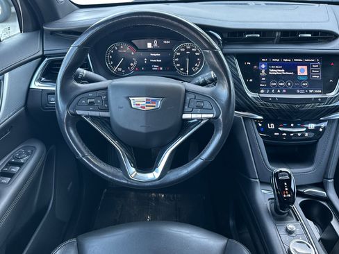 Certified 2024 Cadillac XT6 Premium Luxury image 14