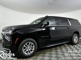 New 2026 Chevrolet Suburban LS video 1