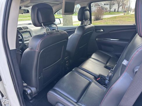 Used 2018 Dodge Journey GT w/ Nav & Sun Group image 24