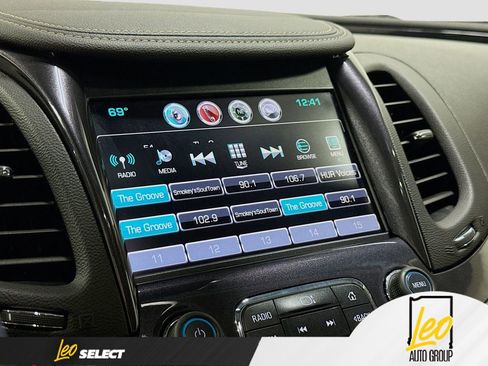Used 2017 Chevrolet Impala Premier w/ Enhanced Convenience Package FWD image 15
