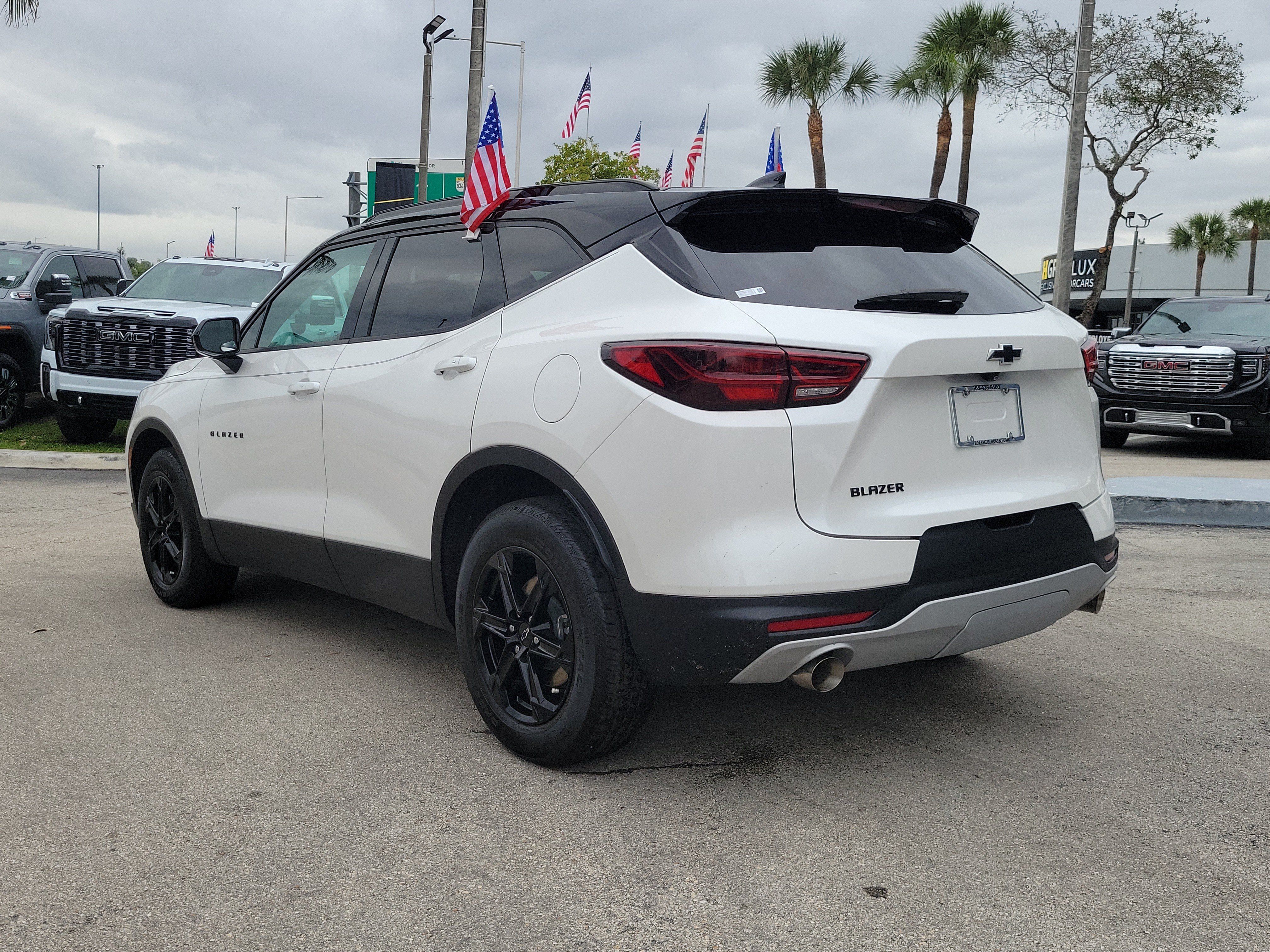 Used 2024 Chevrolet Blazer LT w/ Convenience Package FWD image 7