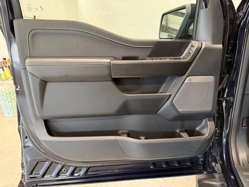 Used 2025 Ford F150 Lariat w/ Equipment Group 501A Mid AWD/4WD image 27
