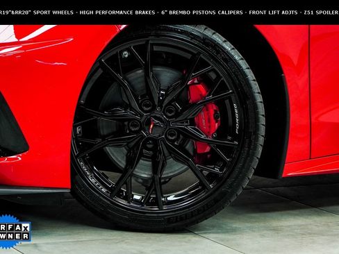 Used 2025 Chevrolet Corvette Stingray Premium Cpe w/ Z51 Performance Package image 3