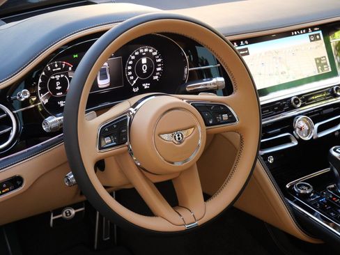Used 2026 Bentley Flying Spur Azure AWD/4WD image 13