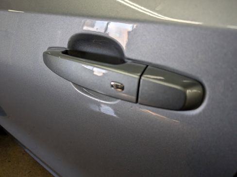 Used 2024 GMC Terrain AT4 w/ Tech Package AWD/4WD image 4