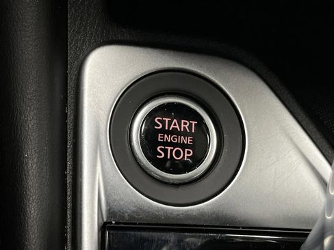 Certified 2023 Nissan Sentra SR w/ SR Premium Package image 21