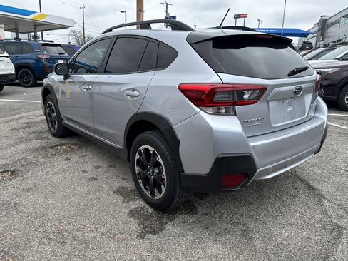 Certified 2021 Subaru Crosstrek 2.0i image 5