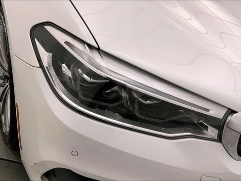 Used 2019 BMW 540i w/ Executive Package RWD image 27
