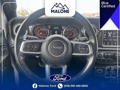 Used 2021 Jeep Wrangler Unlimited Sahara AWD/4WD image 16