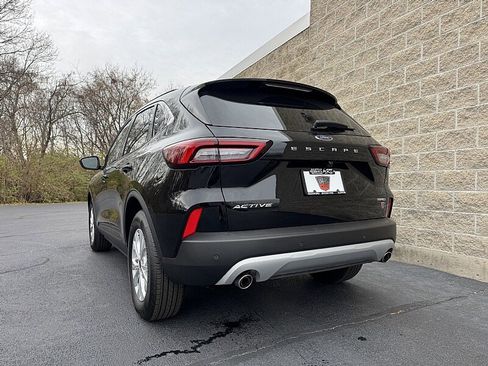 Used 2024 Ford Escape Active w/ Tech Pack #2 AWD/4WD image 6