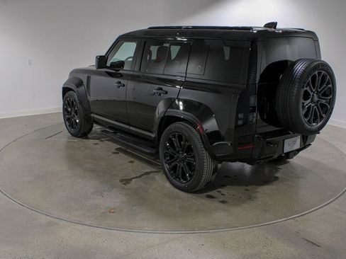 New 2026 Land Rover Defender 110 image 3