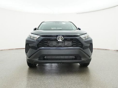 New 2025 Toyota RAV4 XLE image 17