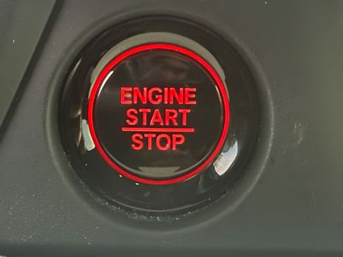 Certified 2025 Honda Pilot EX-L image 28