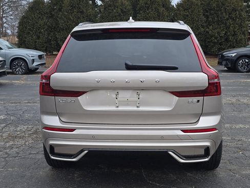 New 2026 Volvo XC60 B5 Plus w/ Climate Package image 4