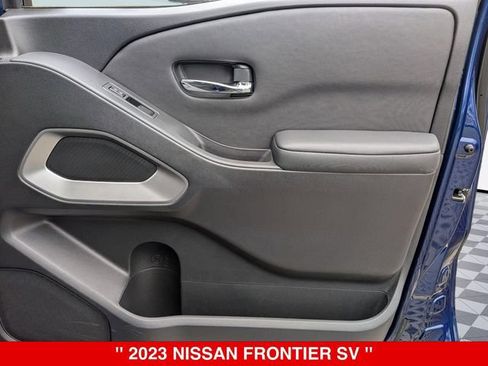Certified 2023 Nissan Frontier SV w/ Technology Package AWD/4WD image 36