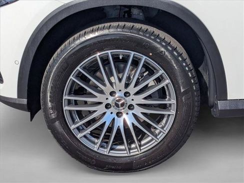 New 2026 Mercedes-Benz GLC 300 image 10