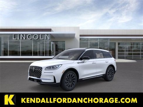 New 2025 Lincoln Corsair Reserve w/ Equipment Group 202A image 1
