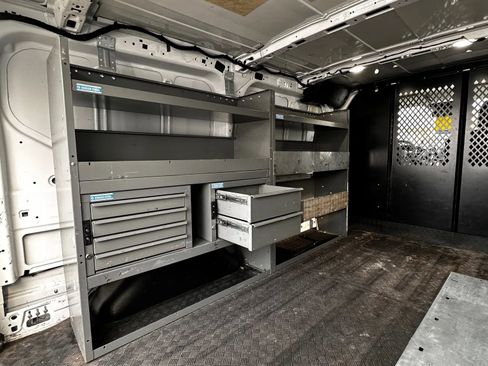 Used 2019 Ford Transit 250 130 Low Roof w/ Exterior Upgrade Package image 21