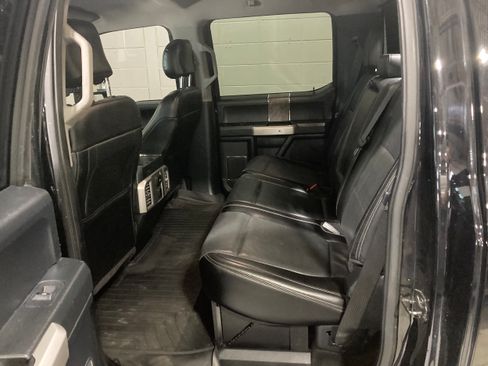 Used 2017 Ford F250 Lariat w/ Lariat Value Package AWD/4WD image 21