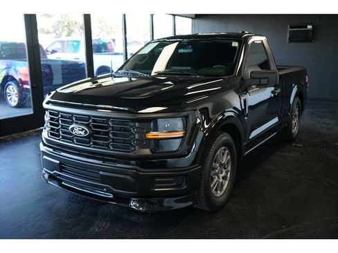 Used 2024 Ford F150 XL RWD image 3