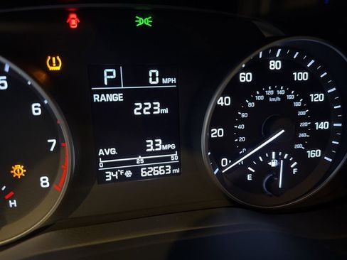 Used 2018 Hyundai Elantra SE image 15