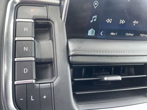 Used 2023 Chevrolet Tahoe LT w/ Luxury Package image 22