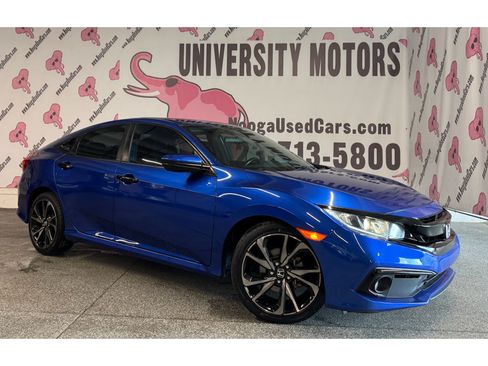 Used 2021 Honda Civic Sport image 2