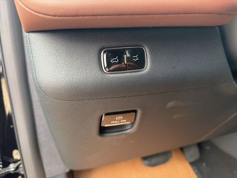 New 2026 Lincoln Navigator L Reserve AWD/4WD image 20