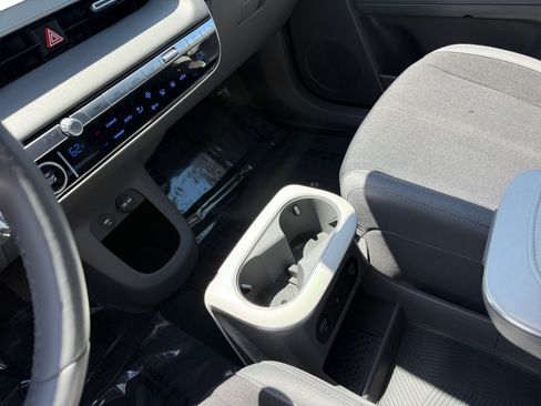 Certified 2024 Hyundai Ioniq 5 SEL RWD image 13