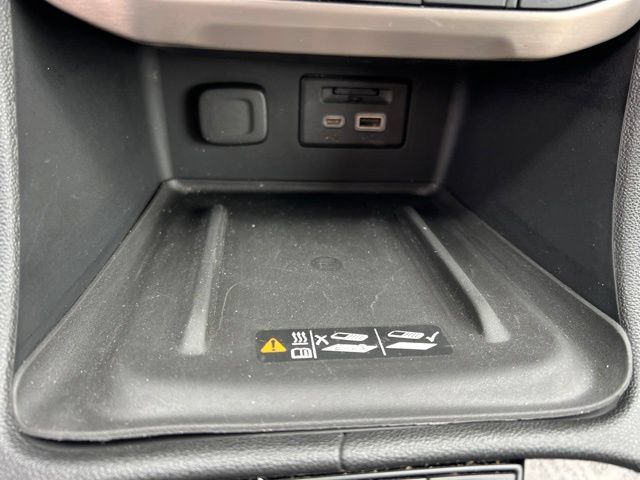 Used 2020 GMC Acadia Denali w/ Technology Package AWD/4WD image 23