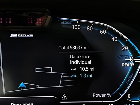 Used 2023 BMW X5 xDrive45e w/ Executive Package image 16